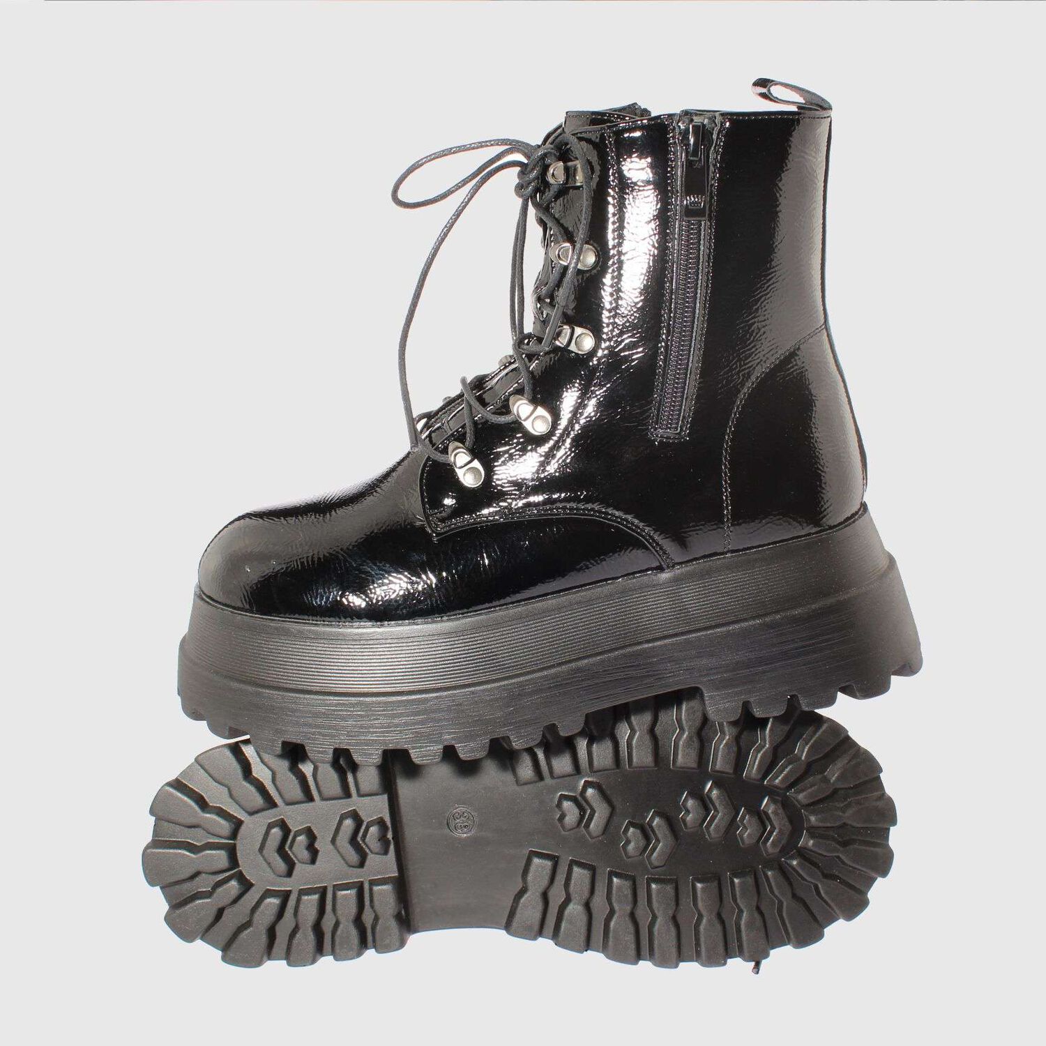 Botin Negro V&iacute;a Franca Art. 5280601black image number 4.0