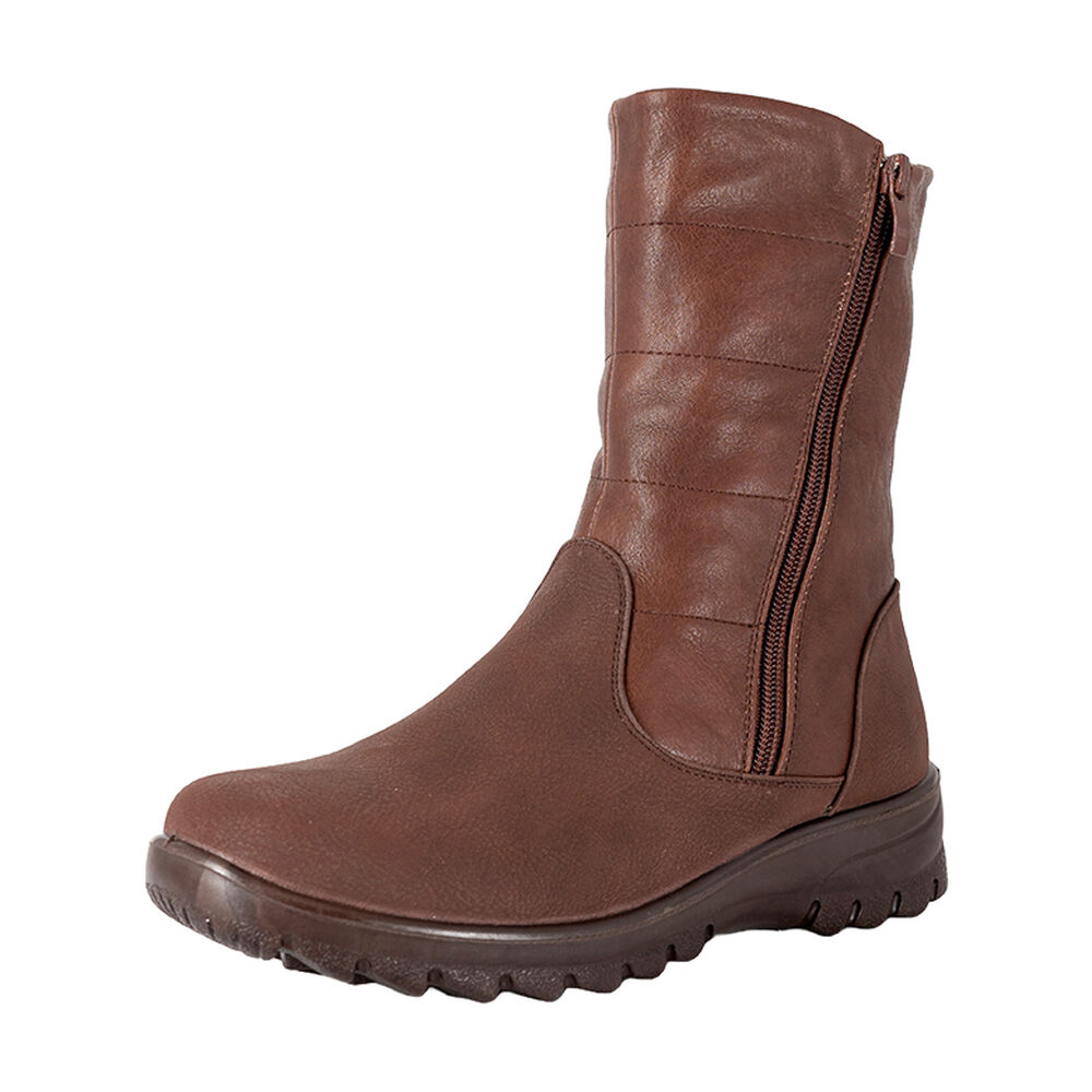 Bota Yata Café Passer image number 0.0
