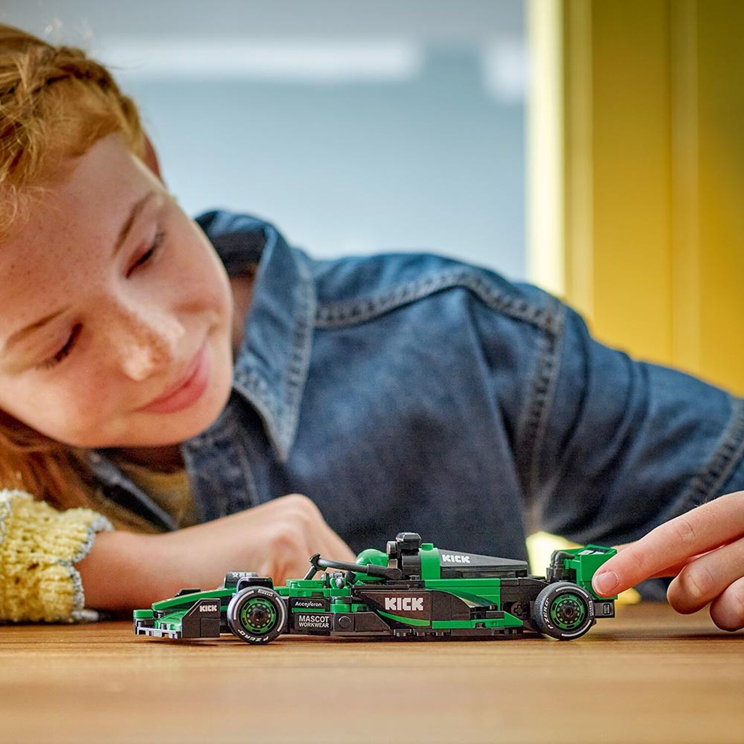 Lego Speed Champions - Auto De Carreras Kick Sauber F1 Team C44 - 77247 image number 7.0