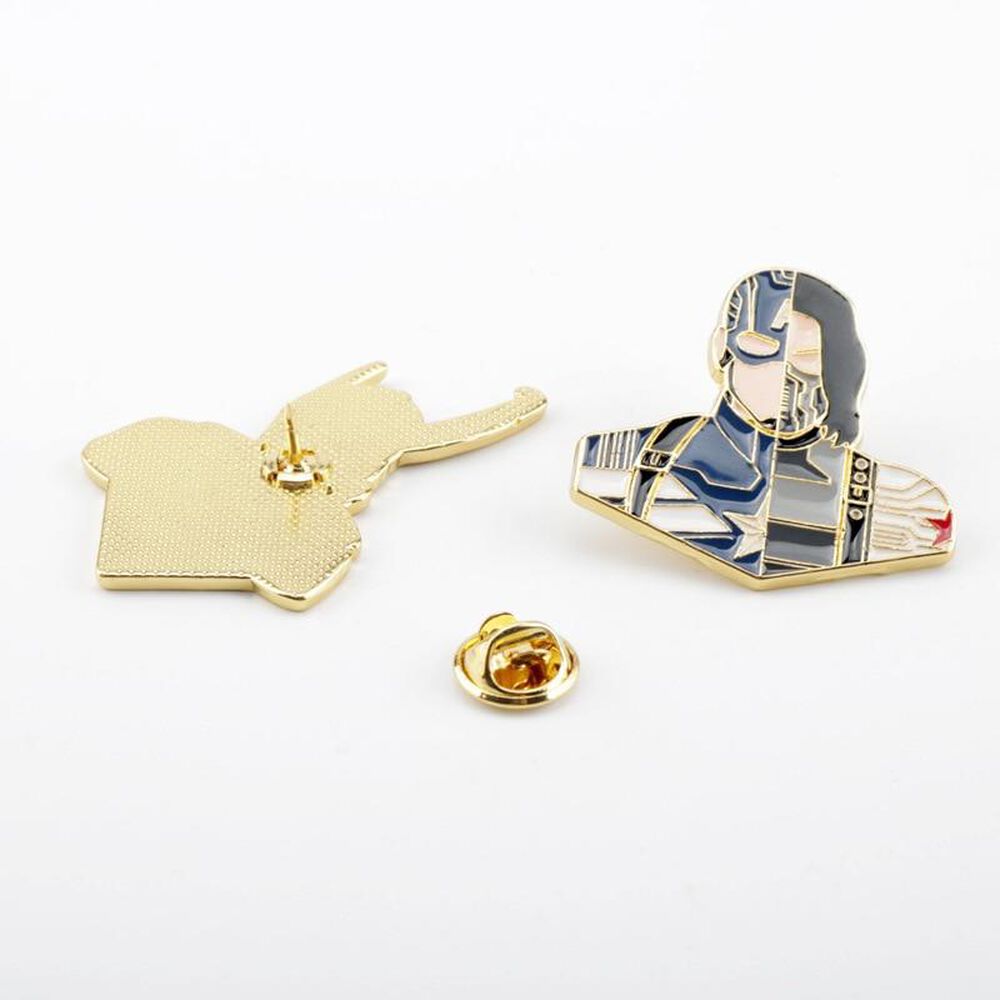 Pin Capitan America y Winter Soldier- Marvel image number 6.0