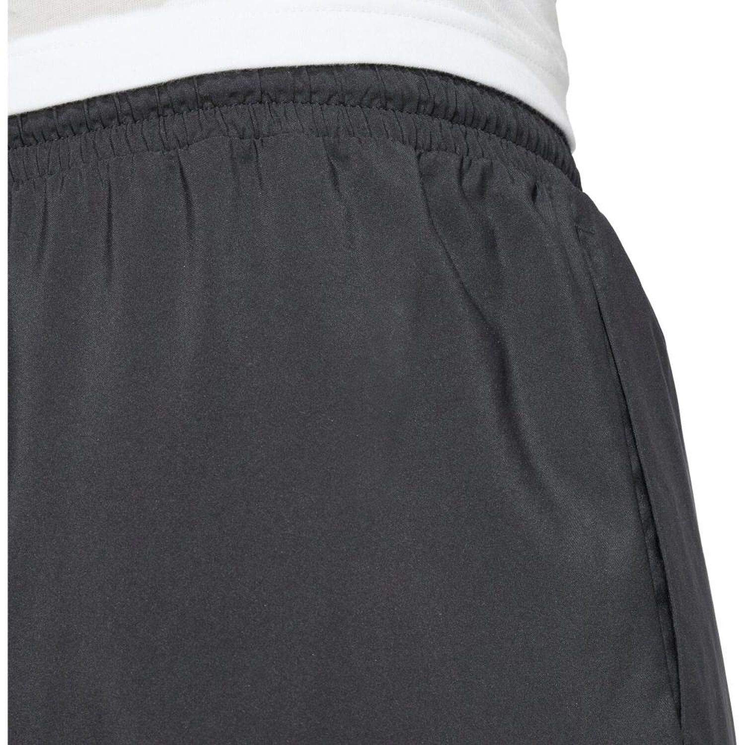 Short Deportivo Hombre Adidas M Lin Chelsea image number 5.0