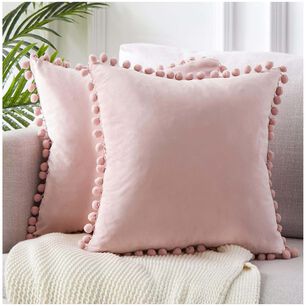 Pack De 02 Fundas De Coj&iacute;n De Terciopelo Con Pompon 45x45 Rosa