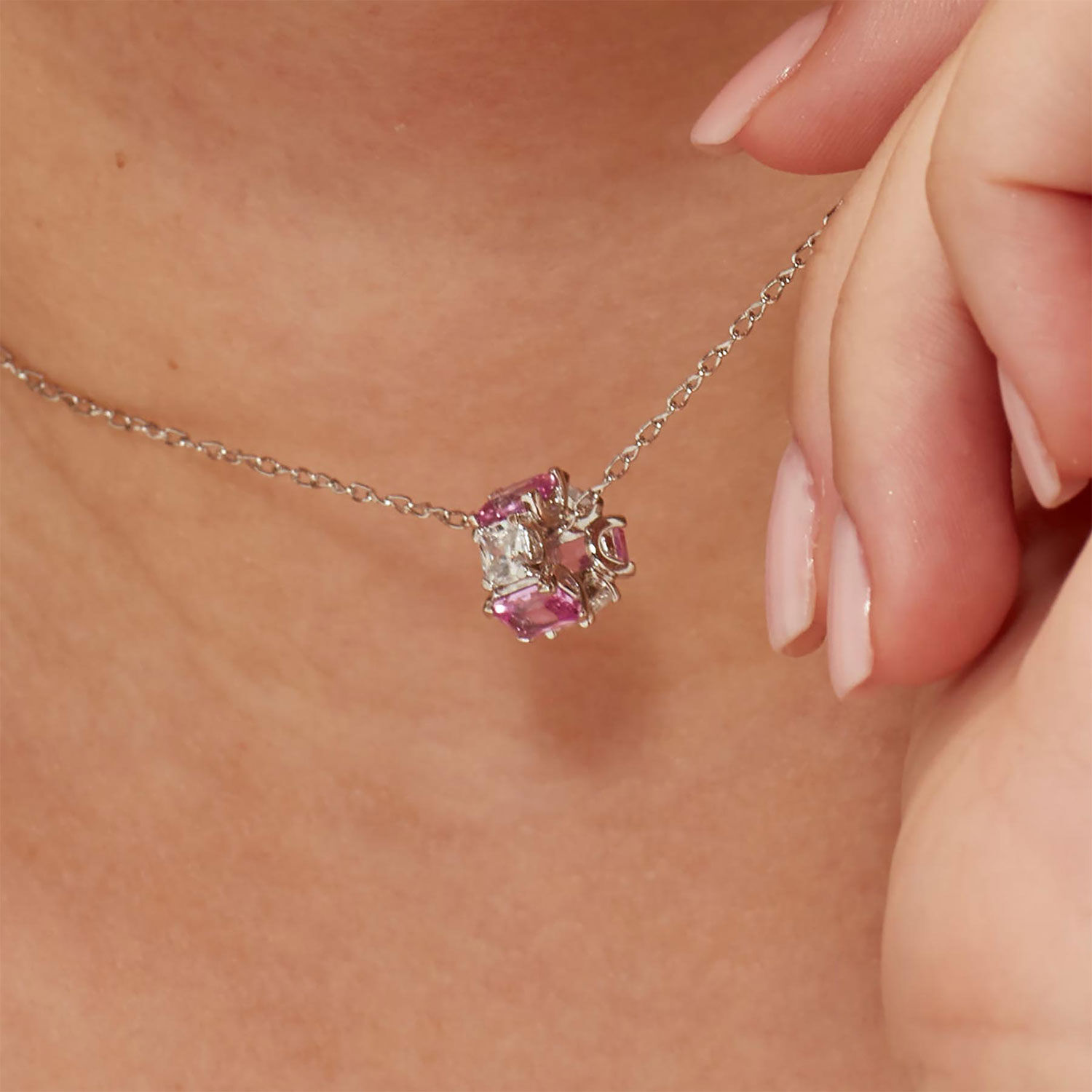 Charm Brosway Rosado Mujer image number 1.0