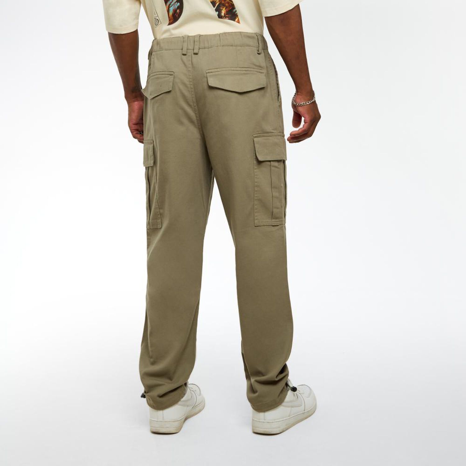 Pantal&oacute;n Liso Tiro Medio Regular Hombre Rolly Go image number 3.0