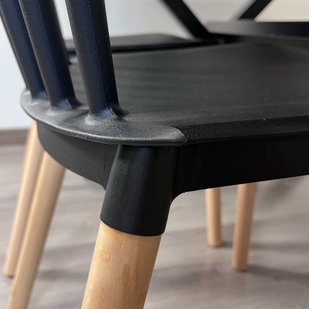 Juego De Comedor Vermontt 4 Sillas Windsor Negras image number 6.0