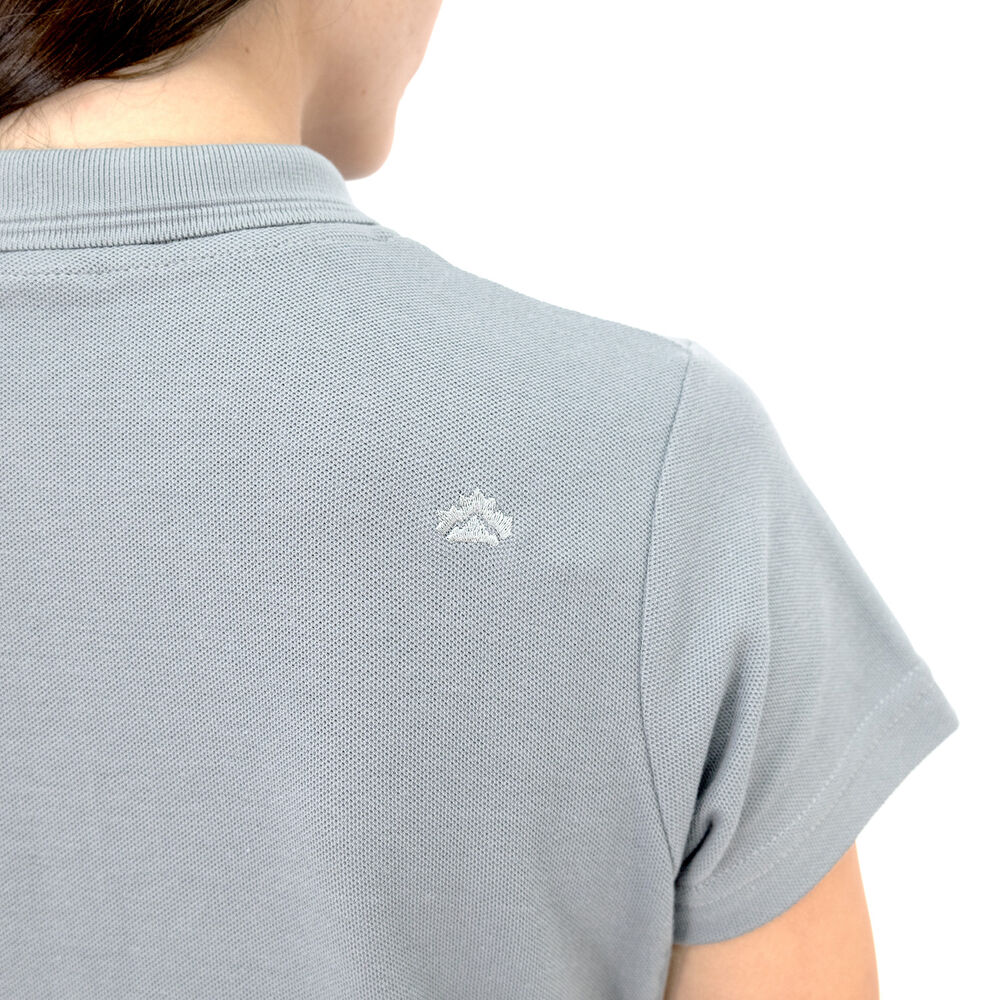 Polera Pique Quebec Manga Corta Gris Mujer image number 5.0