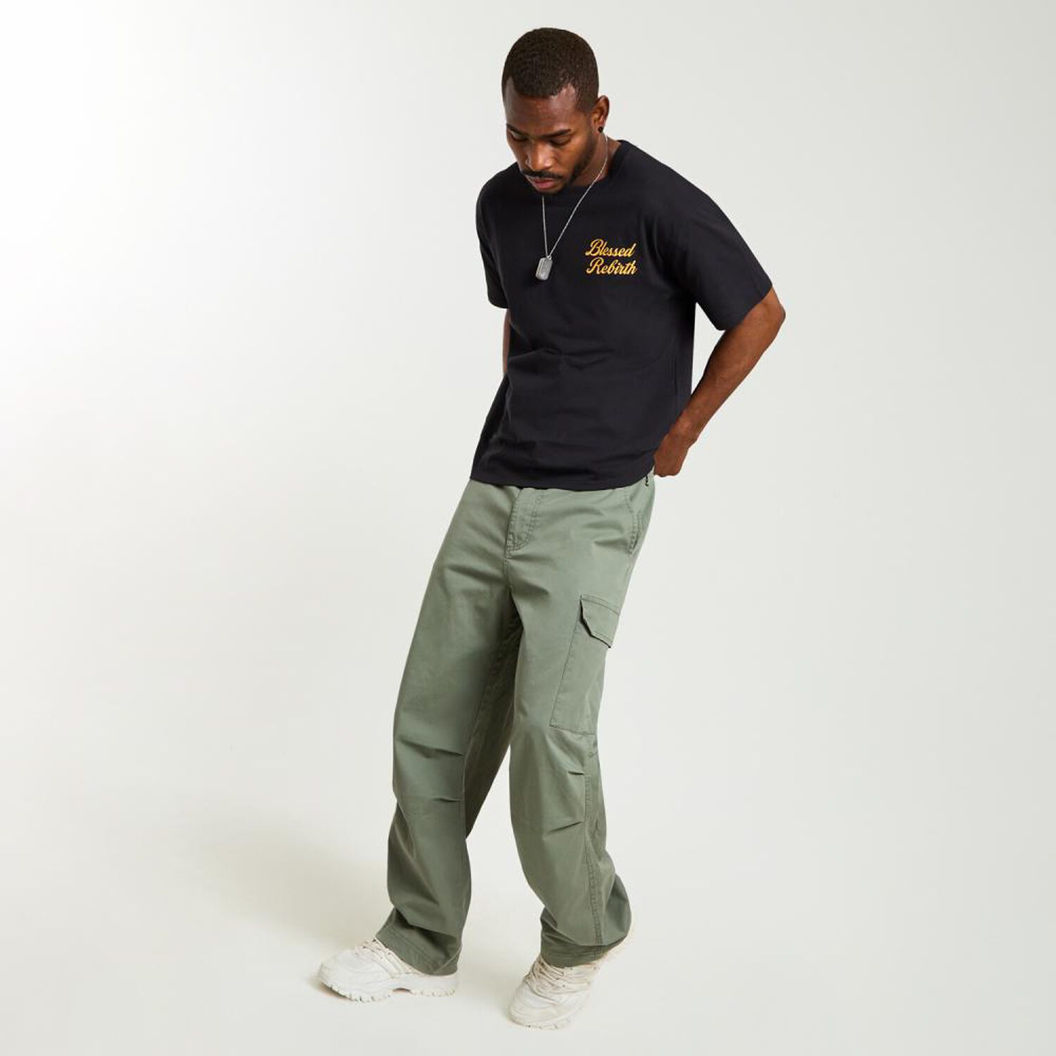 Pantal&oacute;n Tiro Medio Regular Hombre Rolly Go image number 1.0
