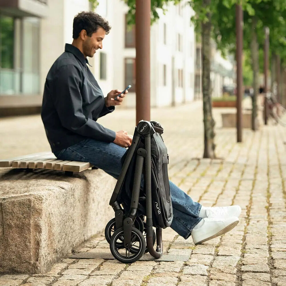 Coche De Paseo Swiv Caviar Nuna image number 12.0