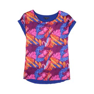 Polera Estampado Frontal Manga Corta Cuello V Mujer Kimera