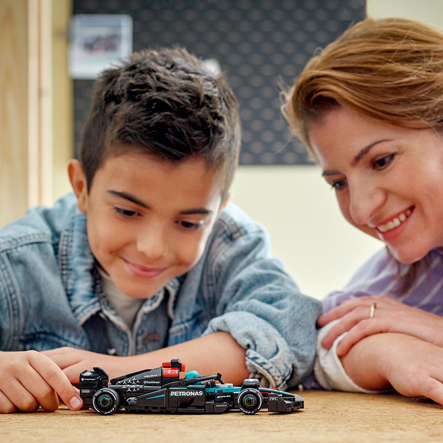 Lego Speed Champions - Auto De Carreras Mercedes-amg F1 W15 - 77244 image number 9.0