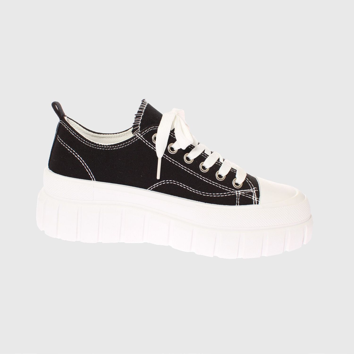 Zapatilla Lona Negro V&iacute;a Franca Art. 52111b21191black image number 4.0