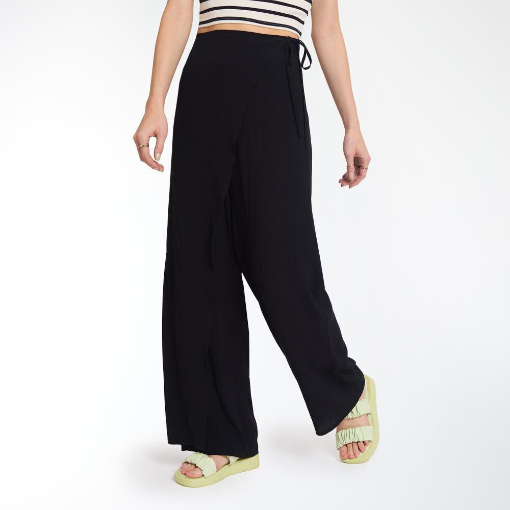 Pantalón Con Capa Y Amarras Tiro Medio Regular Mujer Freedom image number 2.0