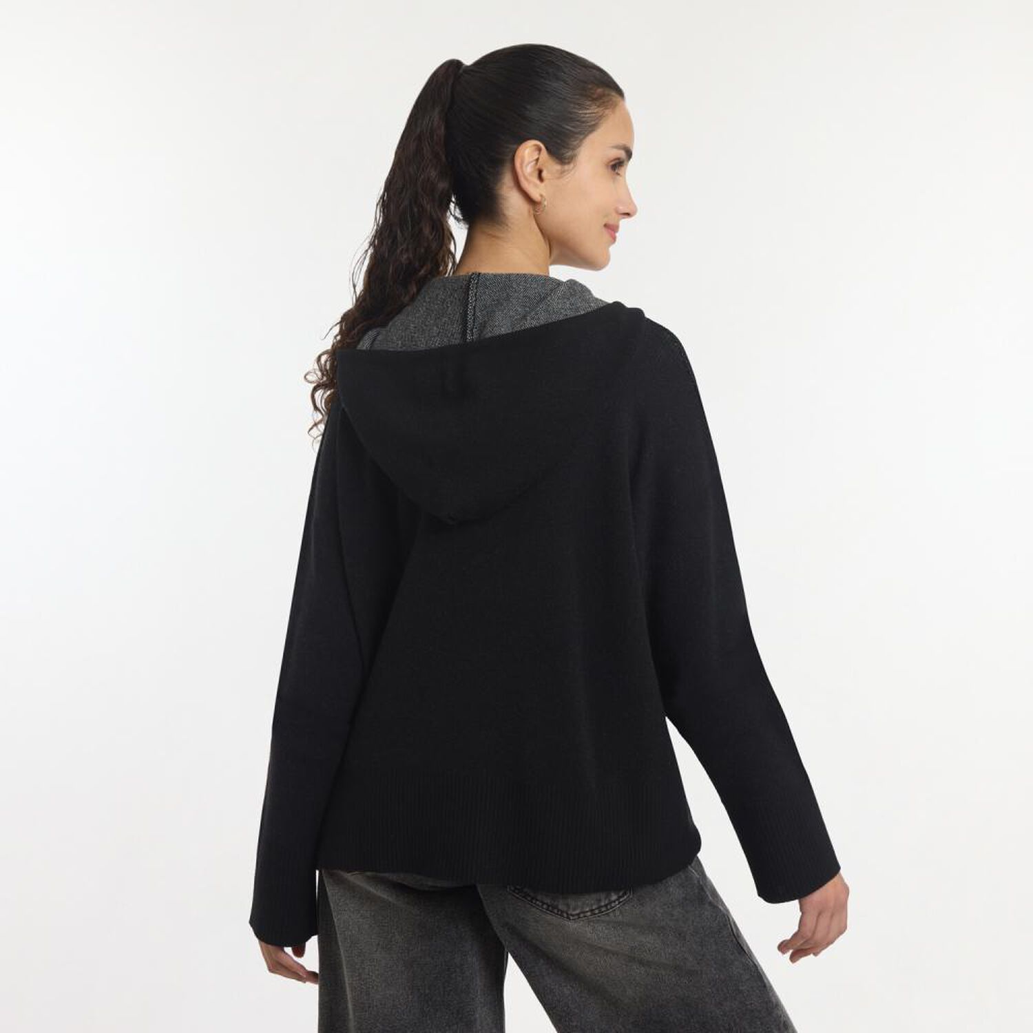 Sweater Jacquard Manga Larga Cuello Redondo Con Capucha Mujer Freedom image number 3.0