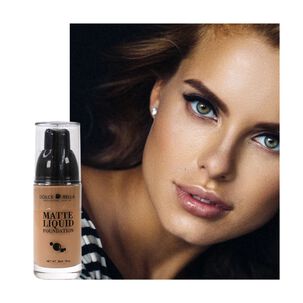 Base De Maquillaje Profesional Con Efecto Matte