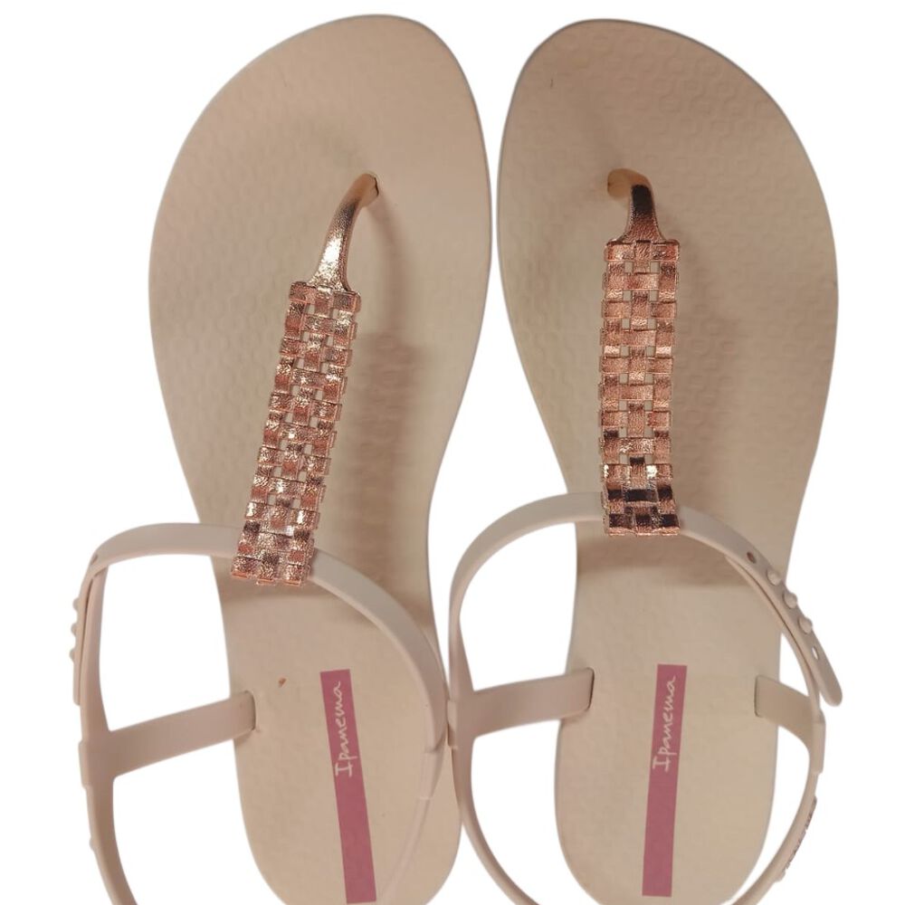 Sandalia Mujer Beige/ Rosa Metalizado Class Modern Ipanema image number 0.0
