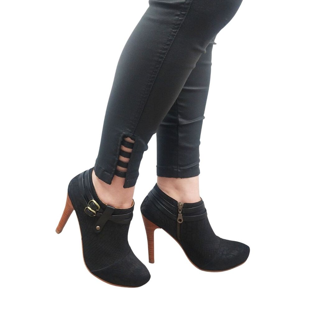 Botin Angel Negro Pao Pecados image number 0.0