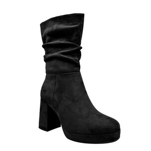 Bota De Mujer, Negra Con Plataforma Y Dise&ntilde;o Arrugado