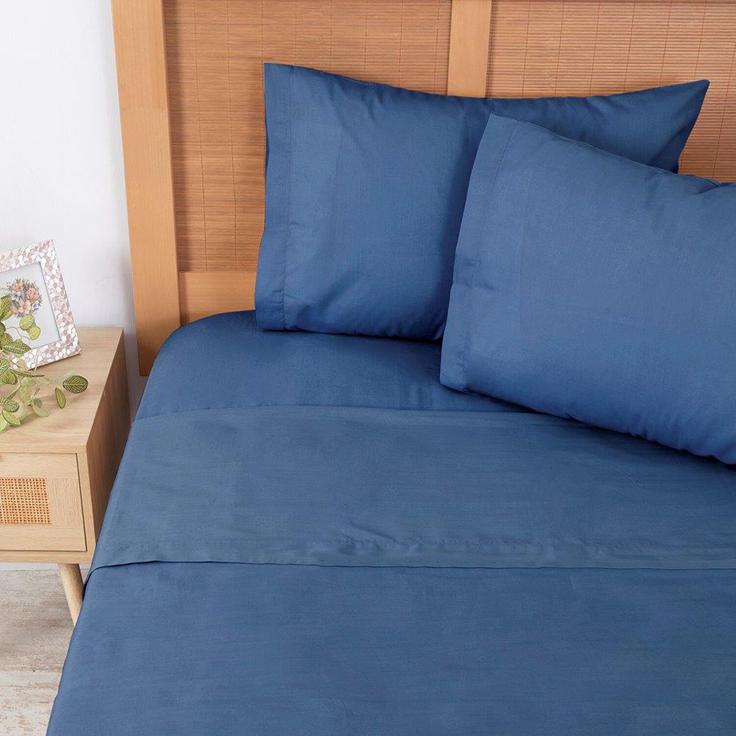 Sabana 144 Hilos Lisas King Azul image number 0.0