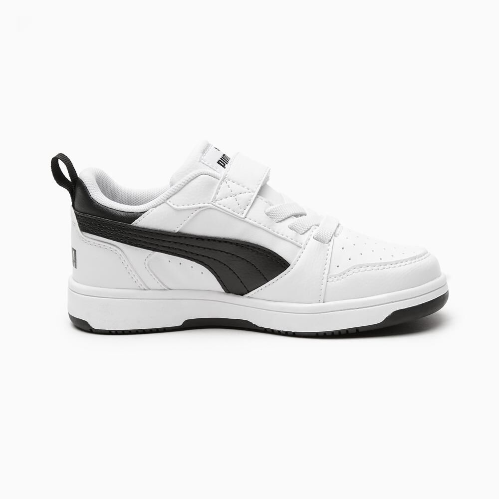 Zapatilla Infantil Unisex Puma Rebound V6 Lo Ac+ Ps Blanco/negro image number 2.0