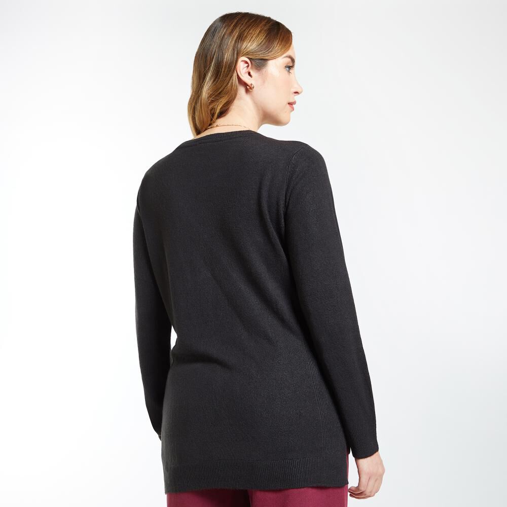 Sweater Liso Aplicación Boton Cuello Redondo Mujer Geeps image number 3.0