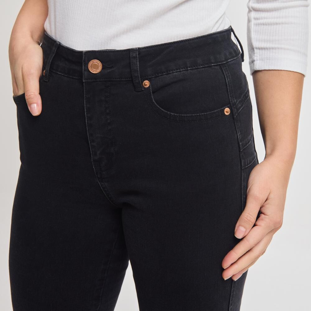 Jeans Tiro Medio Bootcut Push Up Mujer Geeps image number 4.0