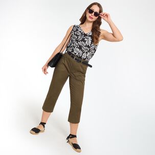 Bermuda Pescador Liso Con Cintur&oacute;n Tiro Medio Mujer Geeps