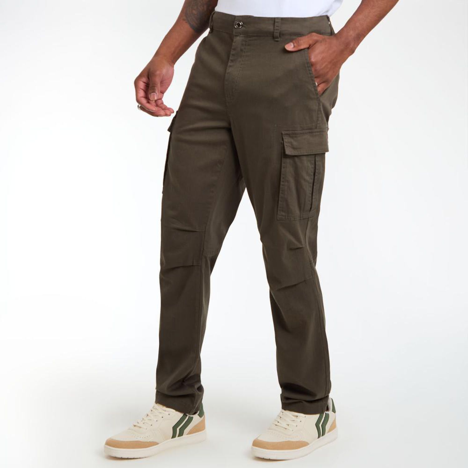 Pantal&oacute;n Liso Tiro Medio Regular Hombre Rolly Go image number 2.0