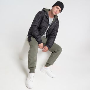 Pantal&oacute;n Estampado Tiro Medio Slim Hombre Skuad