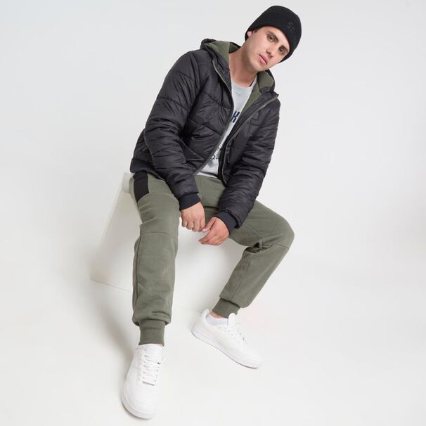 Pantal&oacute;n Estampado Tiro Medio Slim Hombre Skuad