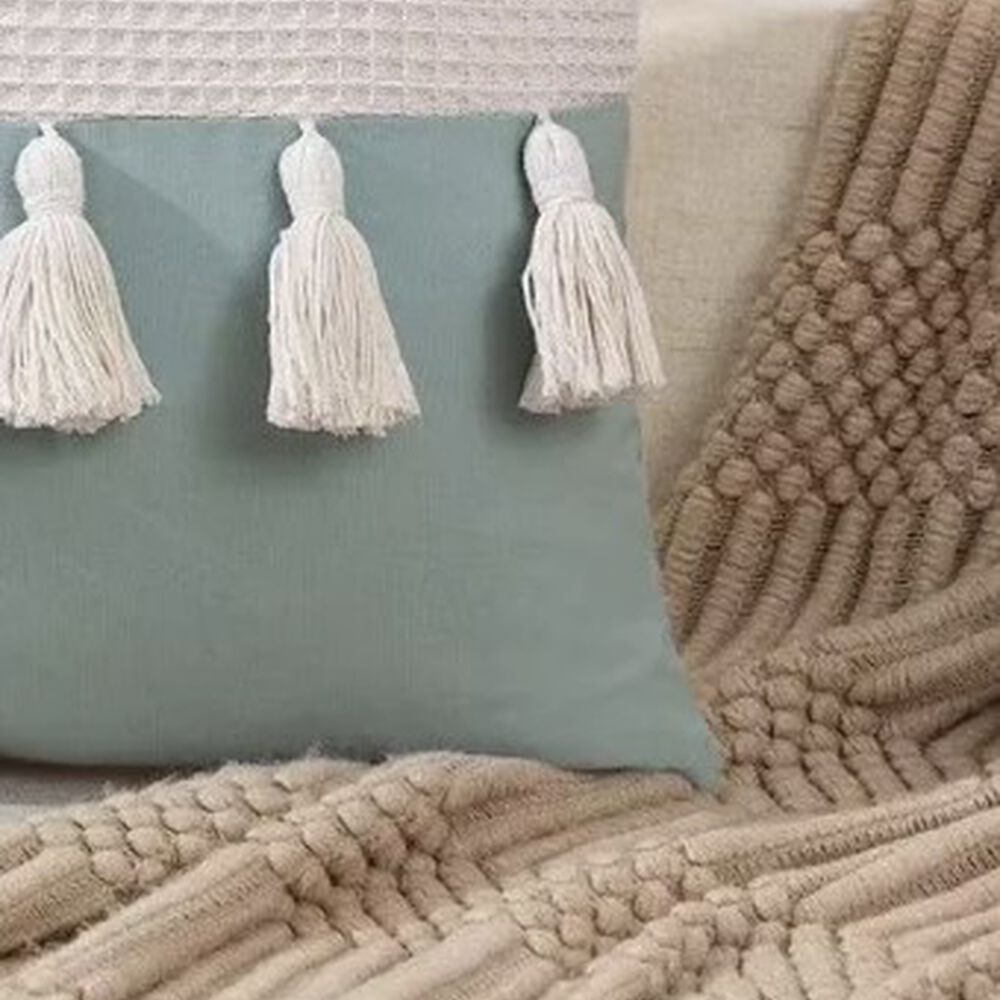 Funda De Coj&iacute;n Dise&ntilde;o Lino Tejida Con Flecos 45x45cm. Celeste image number 1.0