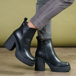 Botín Mujer Negro Liso Hiriko Boteli Botín Mujer Negro Liso Hiriko Boteli