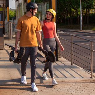 Scooter El&eacute;ctrico Segway E25a