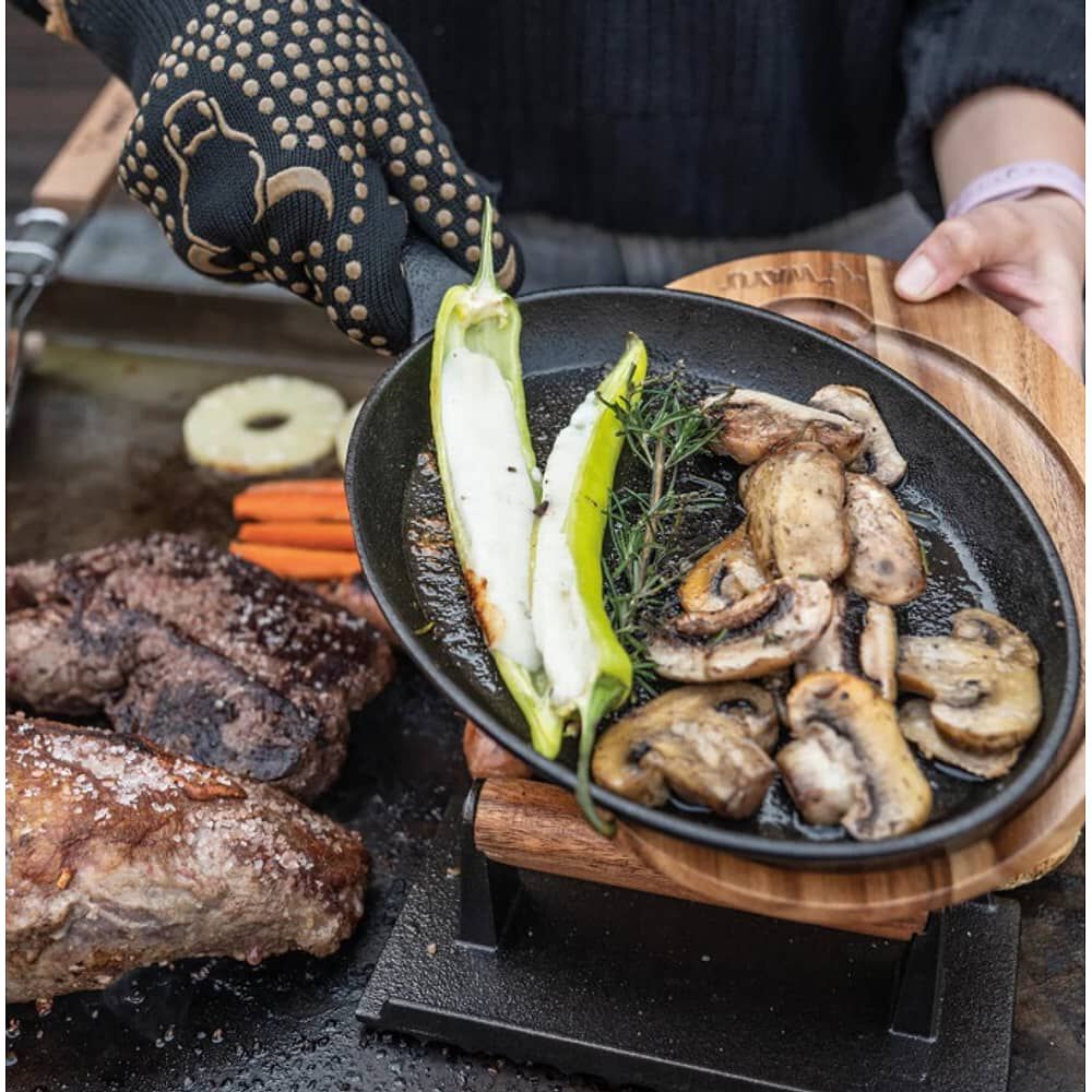 Sart&eacute;n Ovalado Wayu Hierro Fundido Con Base Madera Fierro image number 3.0