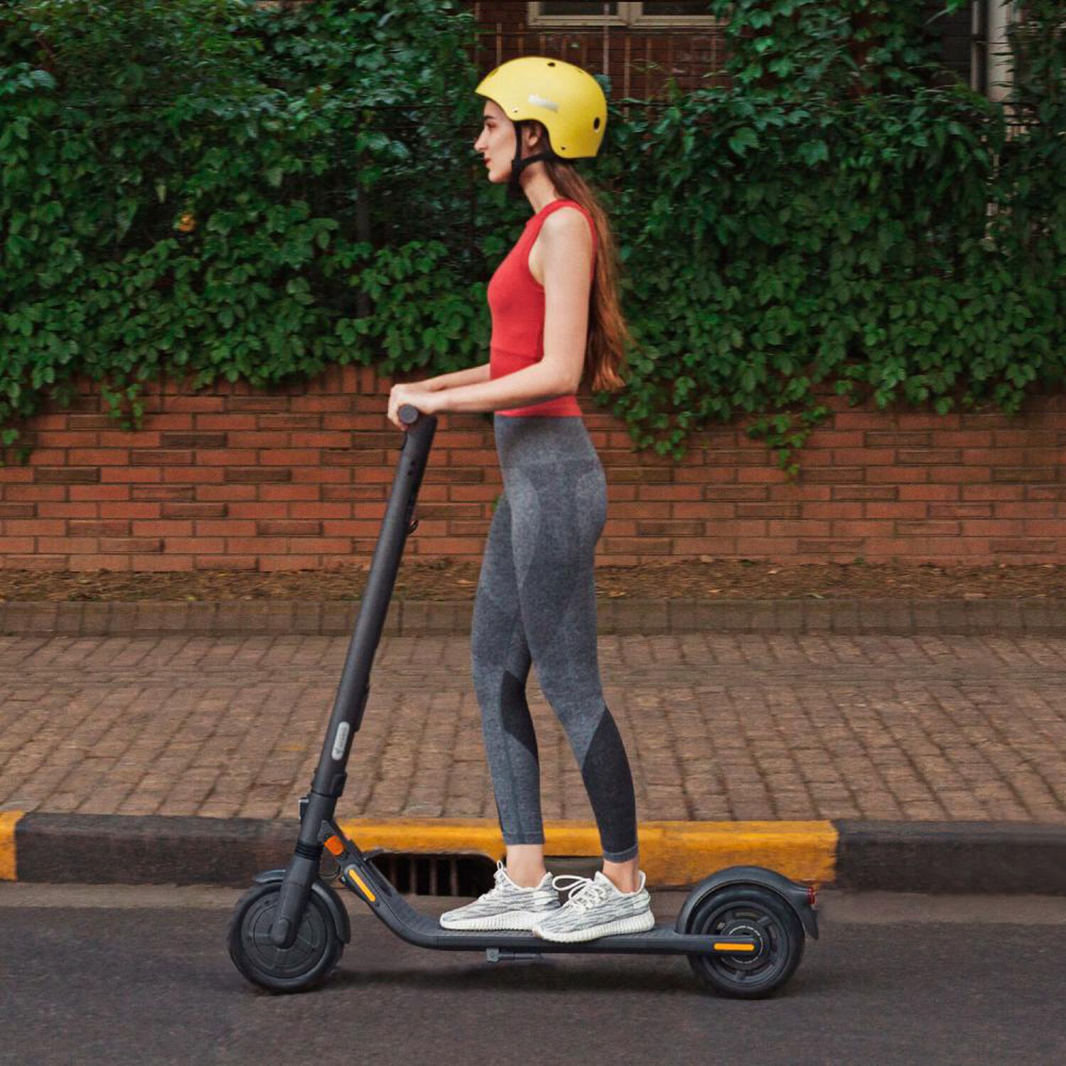 Scooter El&eacute;ctrico Segway E25a image number 2.0