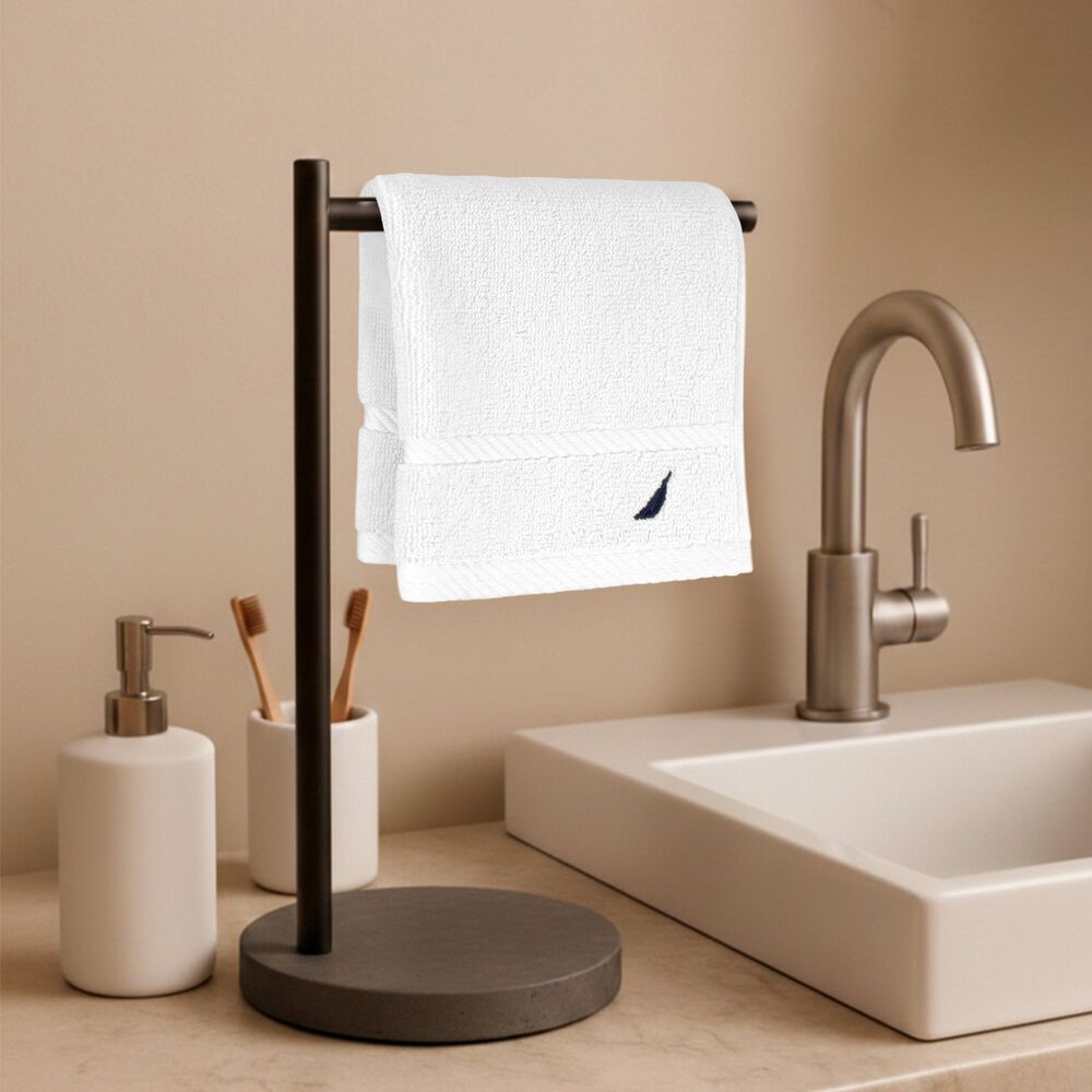 Toalla De Cara Signature Nautica 100% Algod&oacute;n 33x33cm Premium Blanco image number 5.0