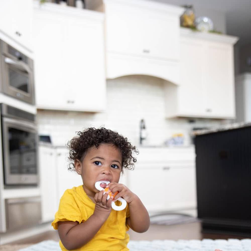 Dizzy Bees Mordedor Apilable Con Iman Fatbrain Toys image number 5.0