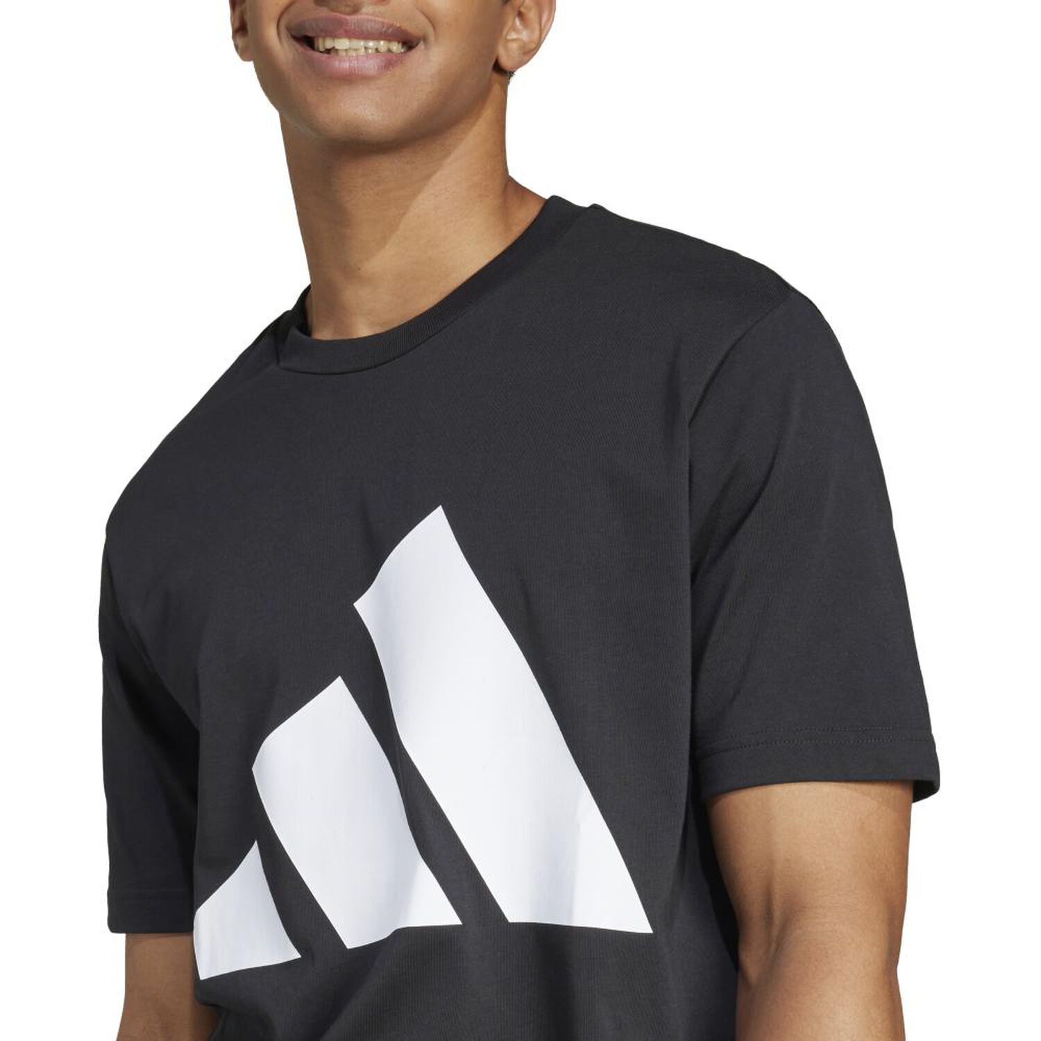 Camiseta Hombre Essentials Adidas Big Logo image number 4.0