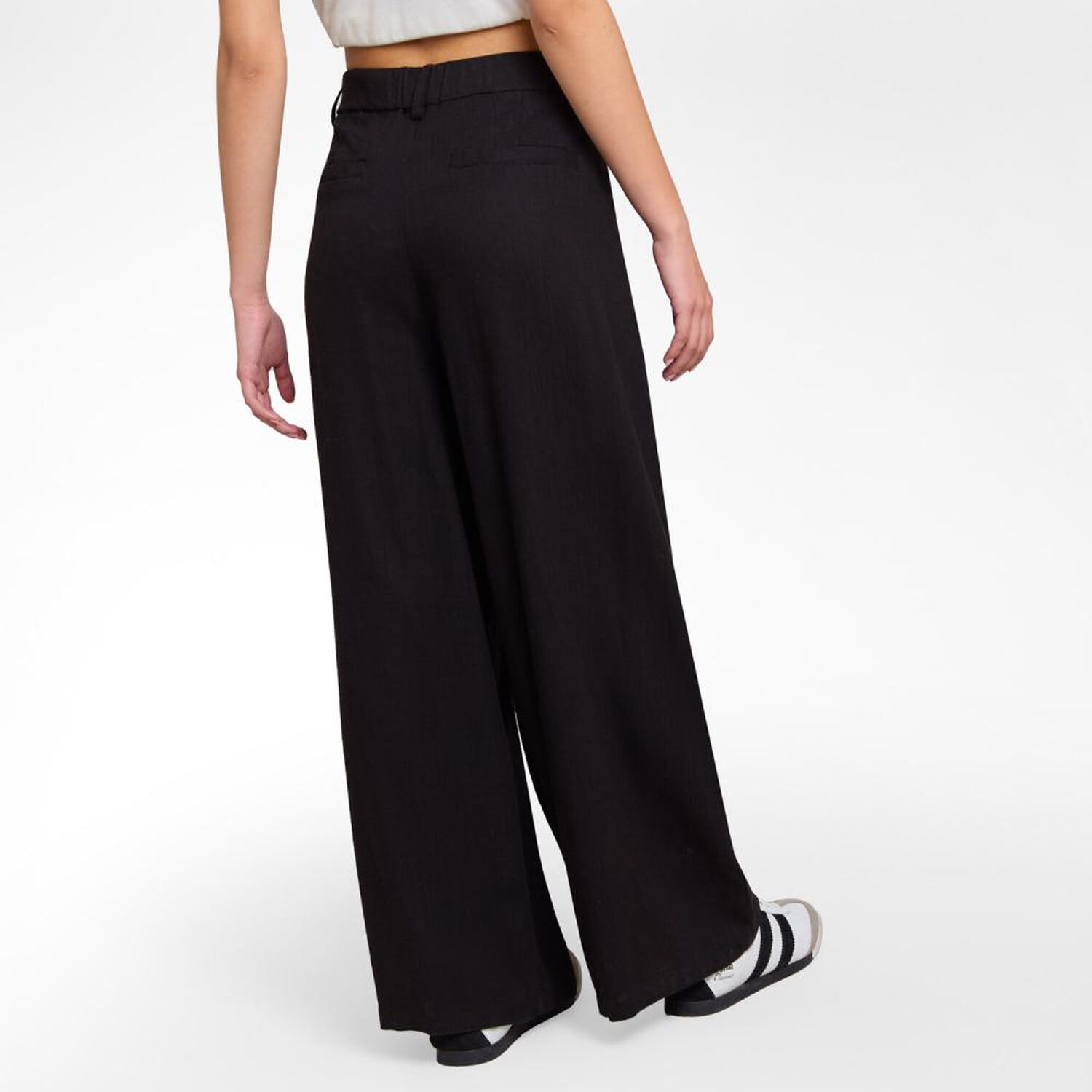 Pantal&oacute;n Lino Cintura El&aacute;sticada Tiro Medio Relax Mujer Freedom image number 3.0