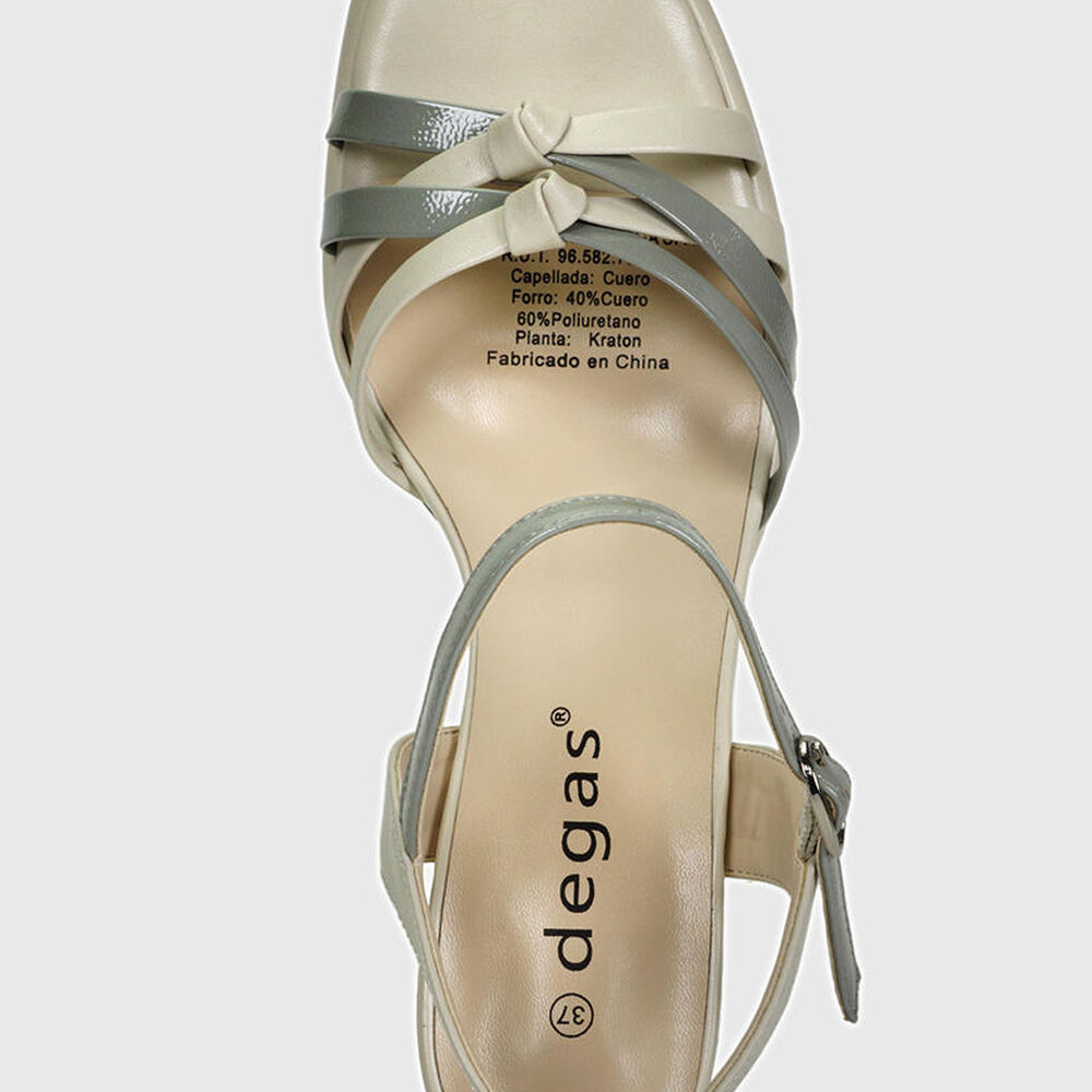 Sandalia Paula Crema image number 6.0