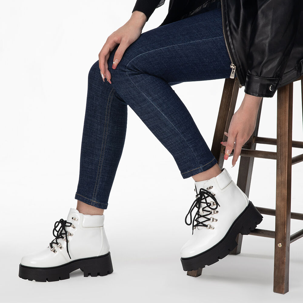 Botin Mujer Lucía Blanco Weide image number 1.0