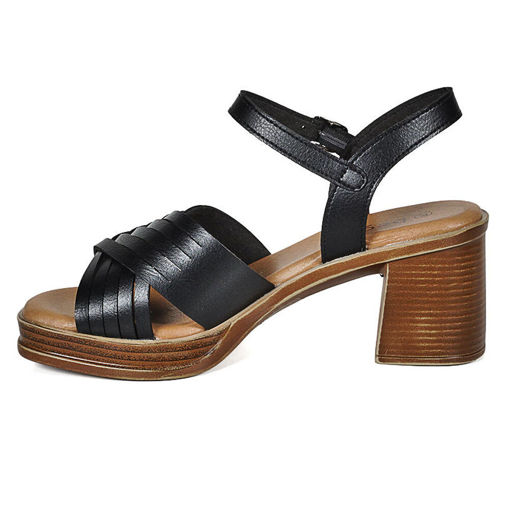 Sandalia Betzy Negro image number 4.0