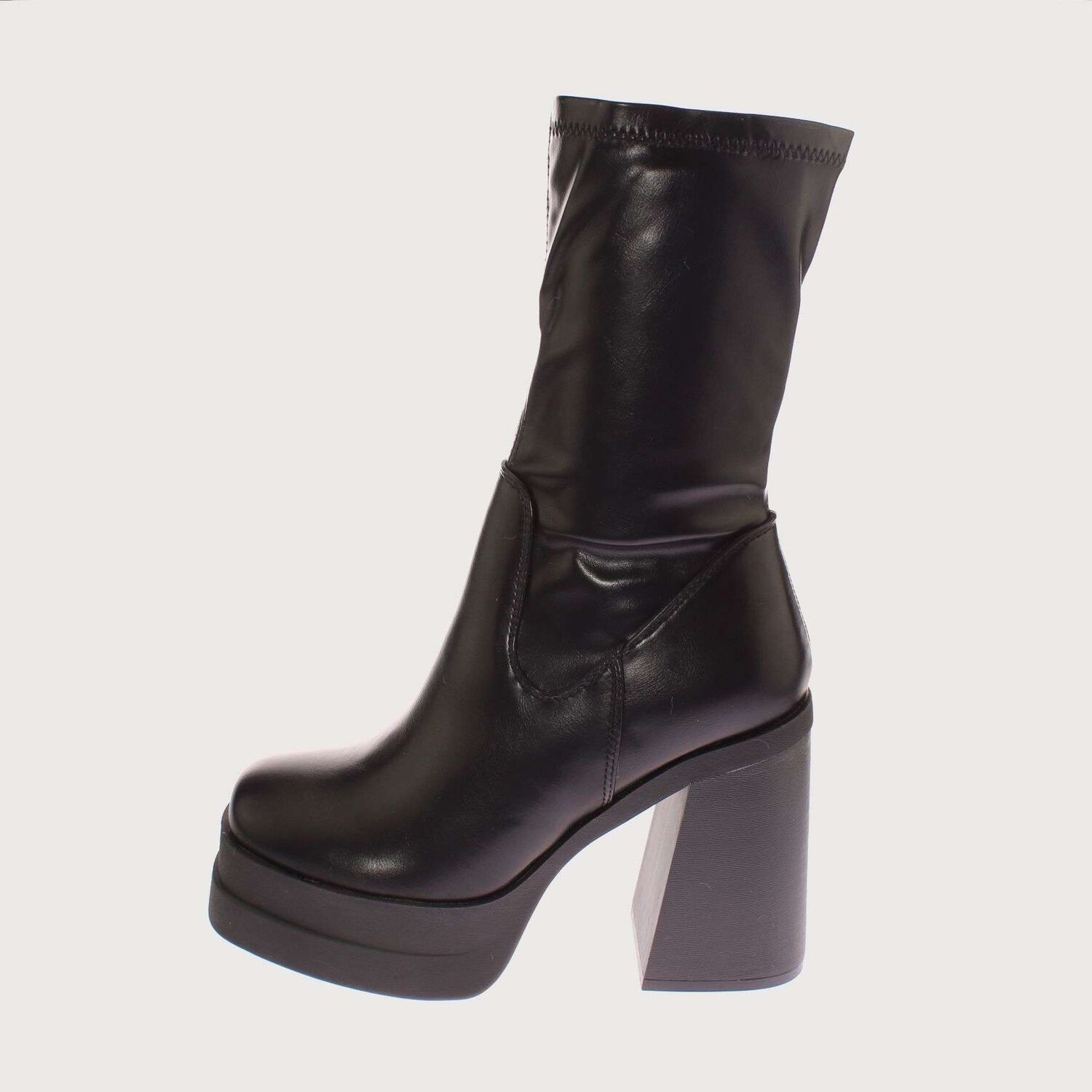 Bota Terraplen Negro Via Franca Art. 5xzn611ablack image number 1.0