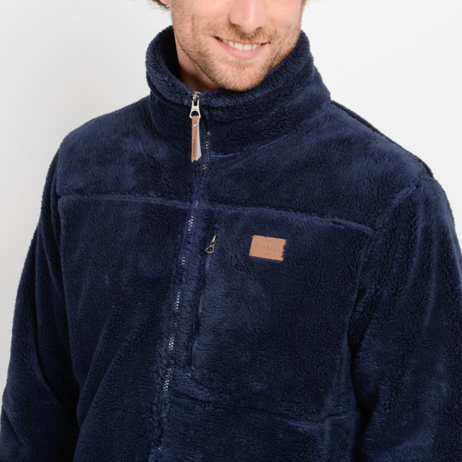 Poler&oacute;n Chiporro Liso Cuello Alto Hombre O'neill image number 4.0