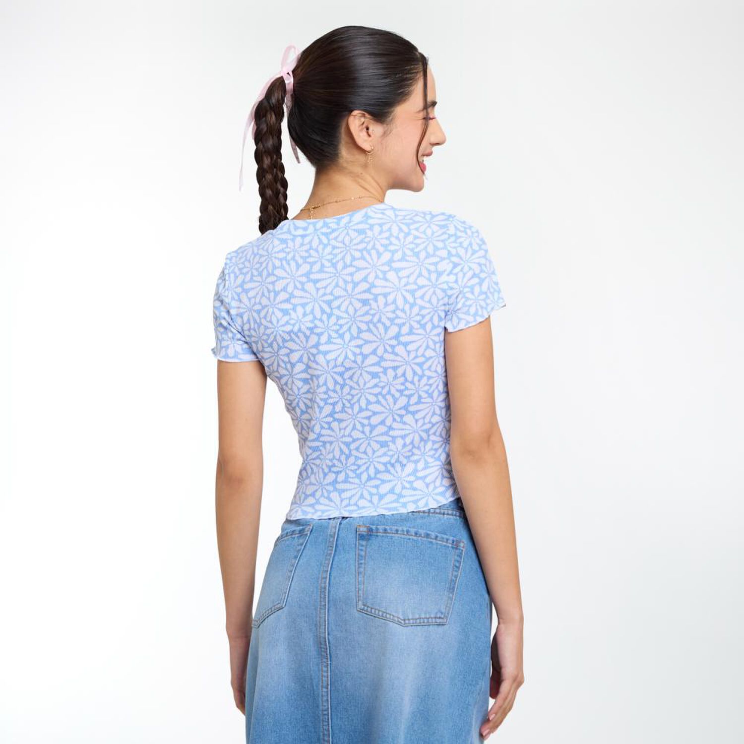 Polera Crop Estampada Manga Corta Cuello Redondo Mujer Freedom image number 3.0