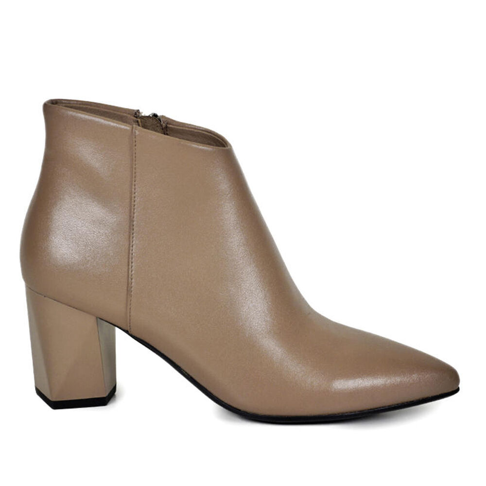 Botín Cuero Alfana Beige image number 0.0