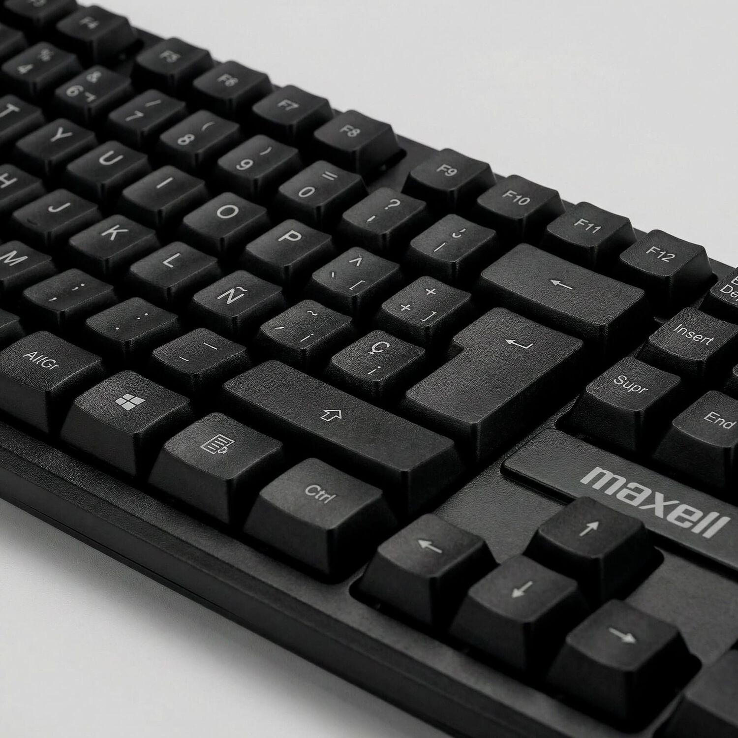 Teclado B&aacute;sico Maxell Kb-80 Conector Usb Negro image number 2.0