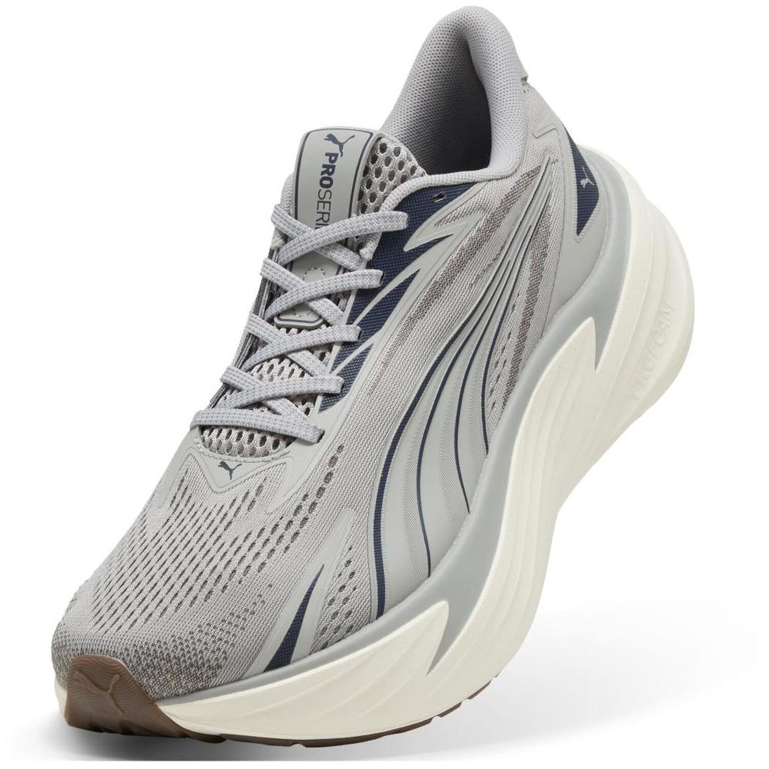Zapatilla Running Unisex Puma Maxima Pro Gris image number 5.0