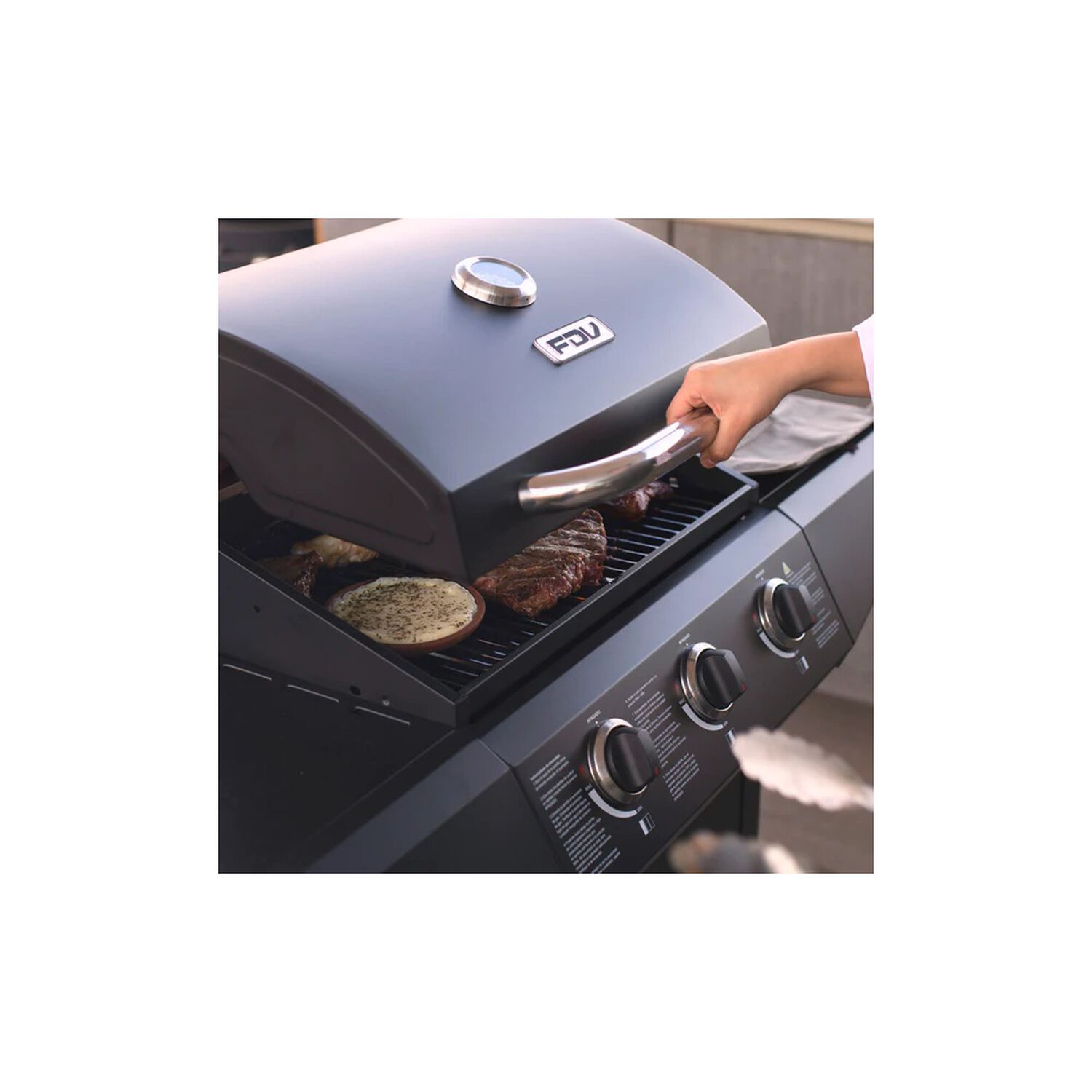Parrilla Gas Essence Black 3q Fdv image number 5.0