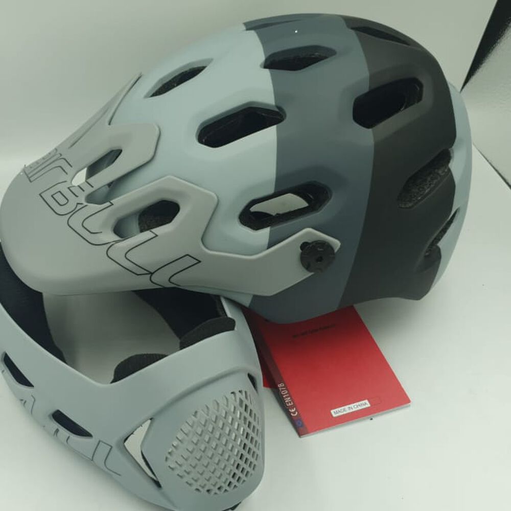 Casco Integral Ciclismo image number 2.0