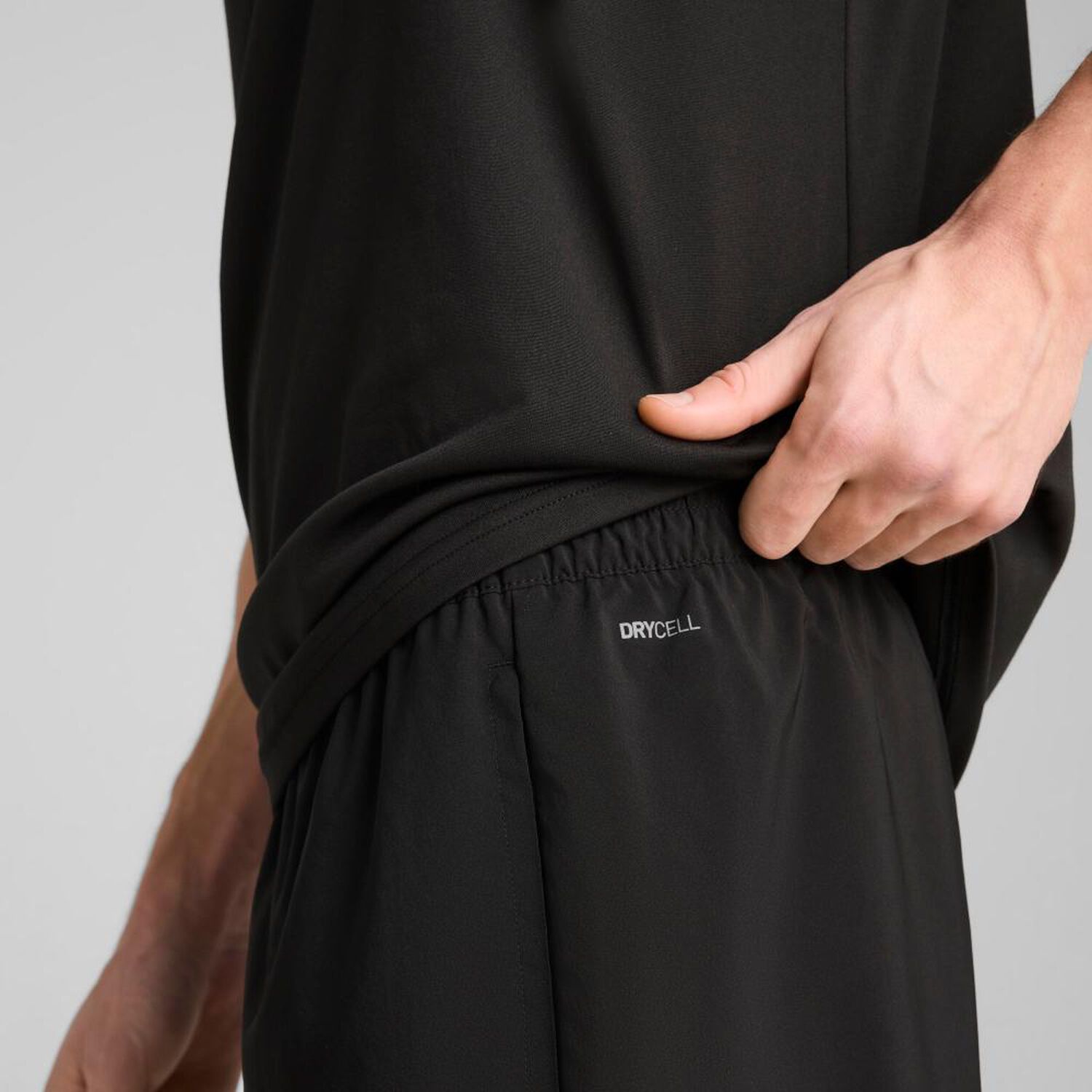 Short Deportivo Hombre Puma image number 6.0